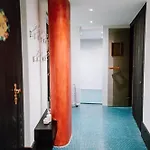 Montjola Nova فندق شرنز