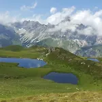Montjola Nova فندق شرنز